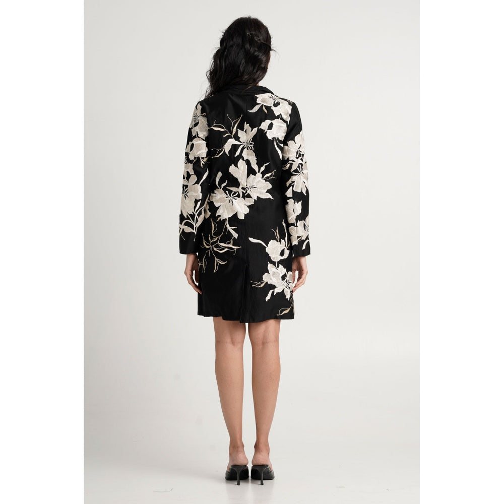 MADDER MUCH Lucas Knee Length Dress - Black