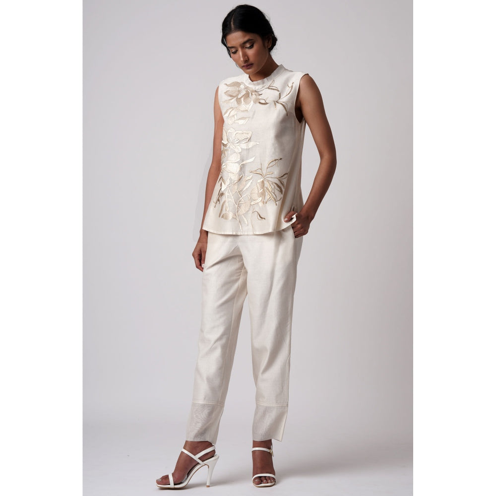 MADDER MUCH Luna Co-Ord - White (Set of 2)