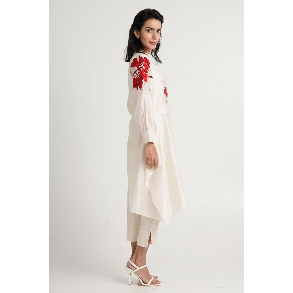 MADDER MUCH Mars Co-Ord - White (Set of 2)