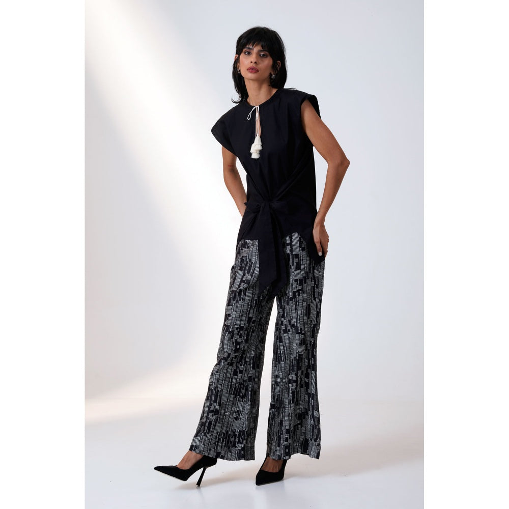 MADDER MUCH Martina I Bow Clutch Printed Pant Set (Set of 2)
