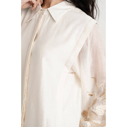 MADDER MUCH Women Ivory Chanderi Solid Kurta with Pant