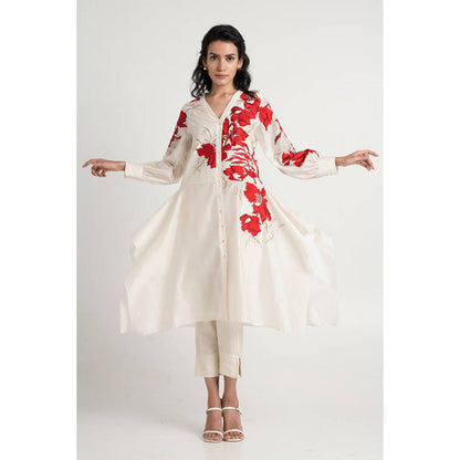 MADDER MUCH Women White Chanderi Silk Floral Tunic with Pant