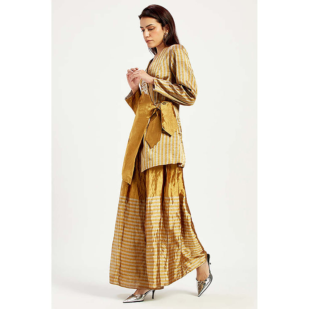 MADDER MUCH Gold Cotton V-Neck Stripes Blazer With Pant