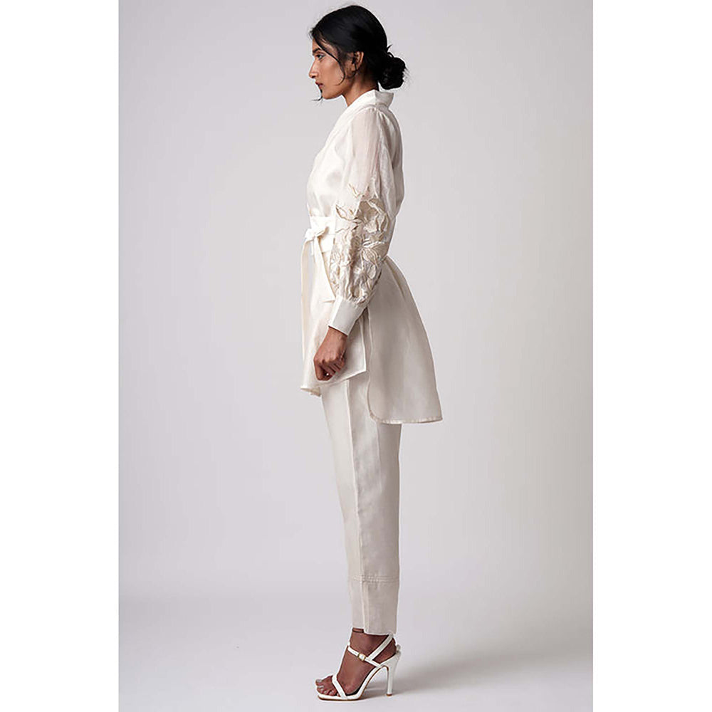 MADDER MUCH Cotton White V-Neck Solid/Plain Blazer Tunic with Pant and Belt Co-Ord's