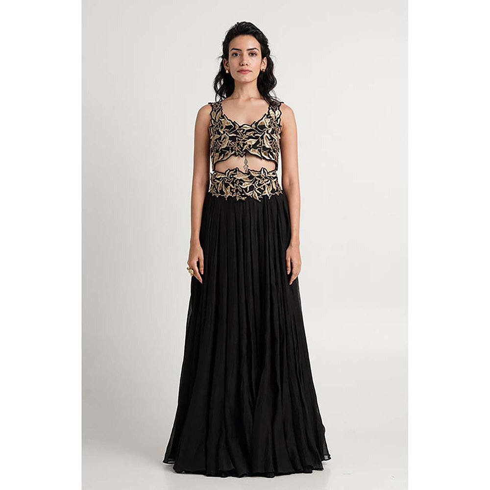 MADDER MUCH Black Cotton Round Neck Embroidered Bustier With Cape And Skirt