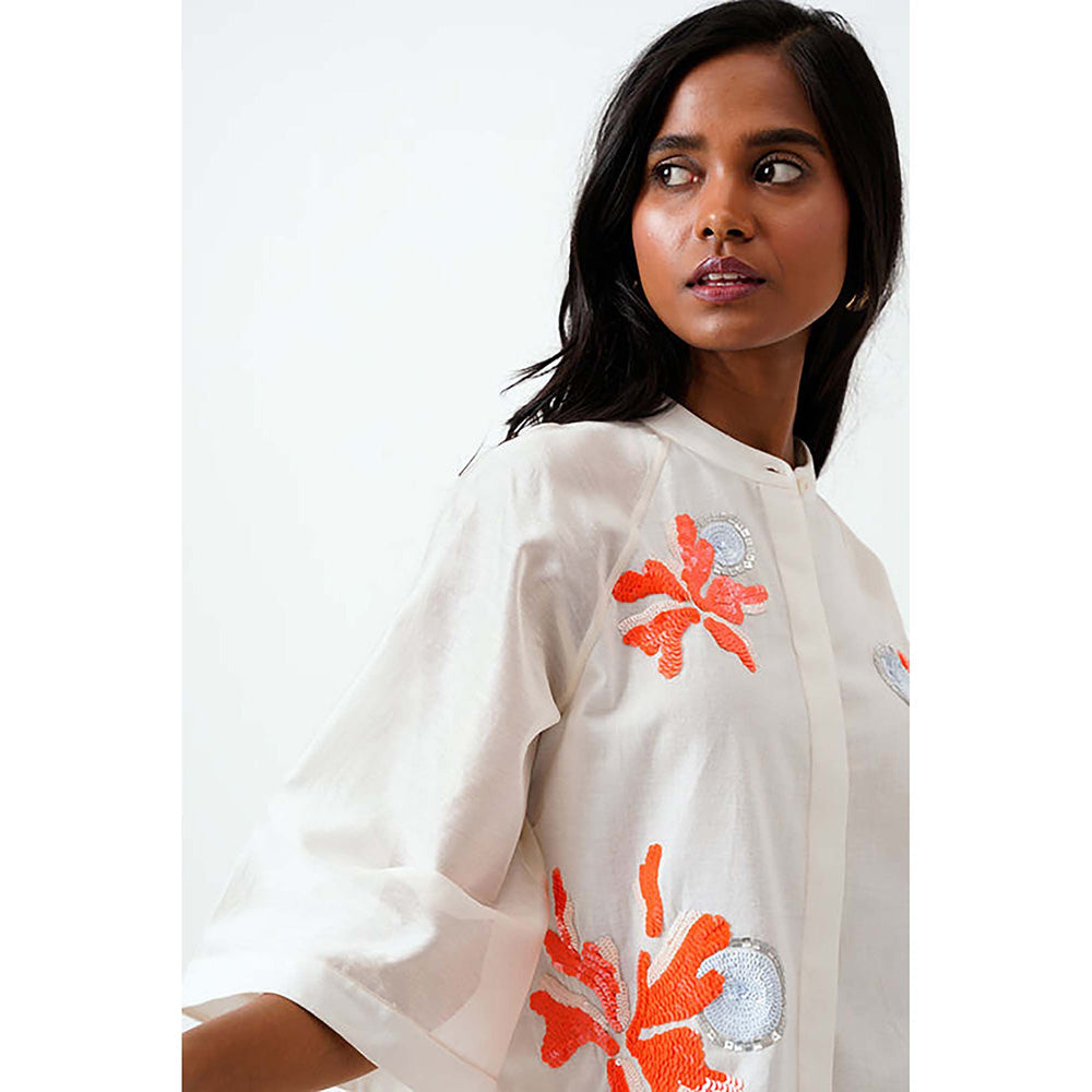MADDER MUCH Cotton White Mandarin Neck Solid/Plain Shirt With Shorts Short Set