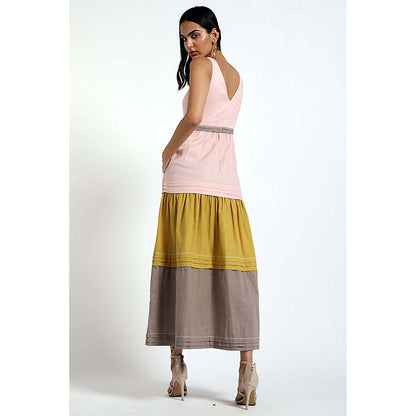 MADDER MUCH Aria - Step Dress With Pockets