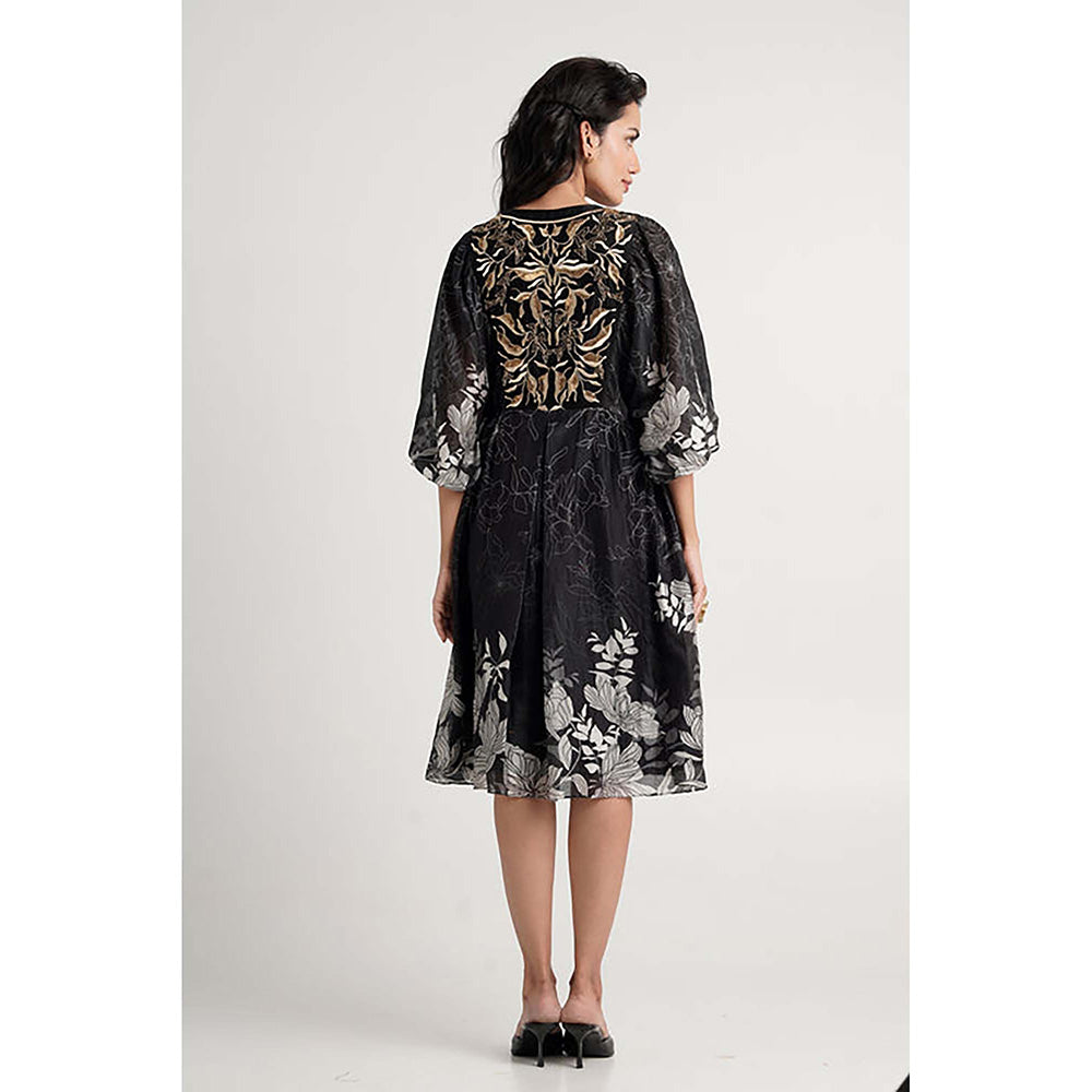 MADDER MUCH Black Cotton Round Neck Floral Knee Length Dress