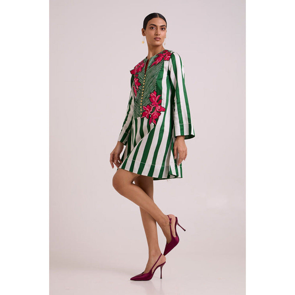MADDER MUCH Citara - Floating Bloom Short Dress