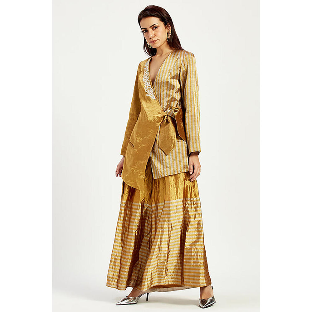 MADDER MUCH Cusco 2.0 - Golden Bow Blazer with Peeking Sun Trouser
