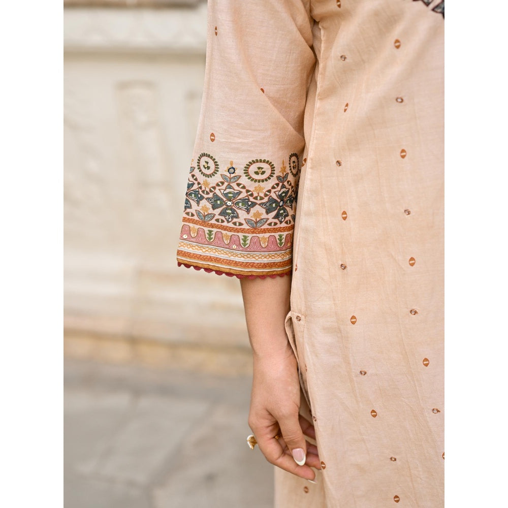 Mahee Jaipur Beige Pure Kalamkari Kurta With Pant And Dupatta