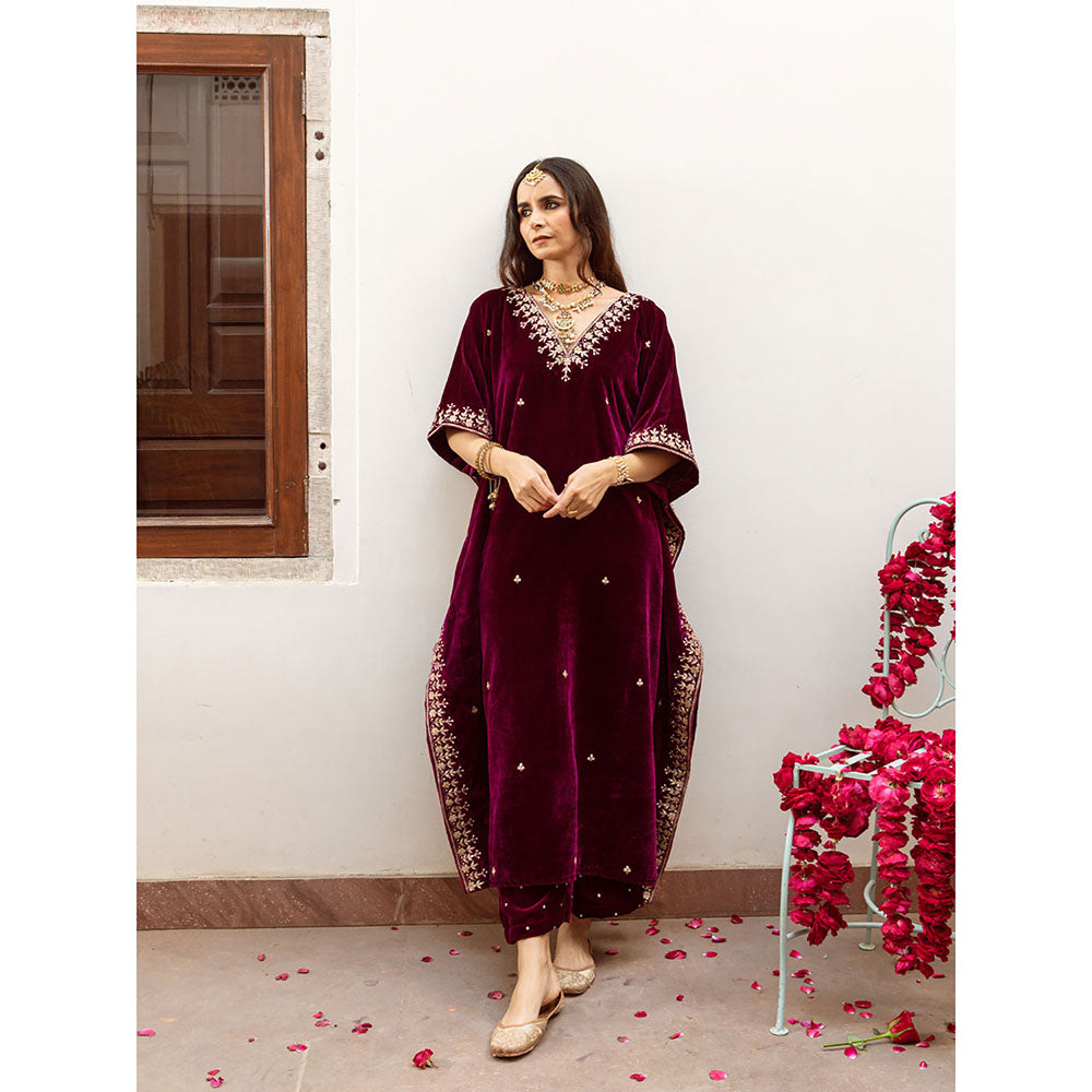 Maison Shefali Ibtida - Velvet Embroidered Kaftan with Pant (Set of 2)