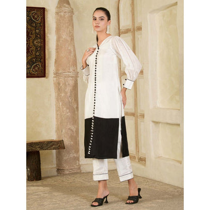 Maive White & Black Colorblock Kurta and Pant (Set of 2)