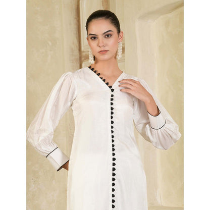 Maive White & Black Colorblock Kurta and Pant (Set of 2)