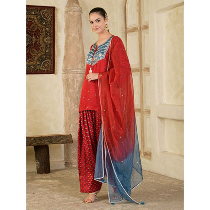 Maive Maroon Hand Embroidery Farsi Kurta with Salwar and Dupatta (Set of 3)