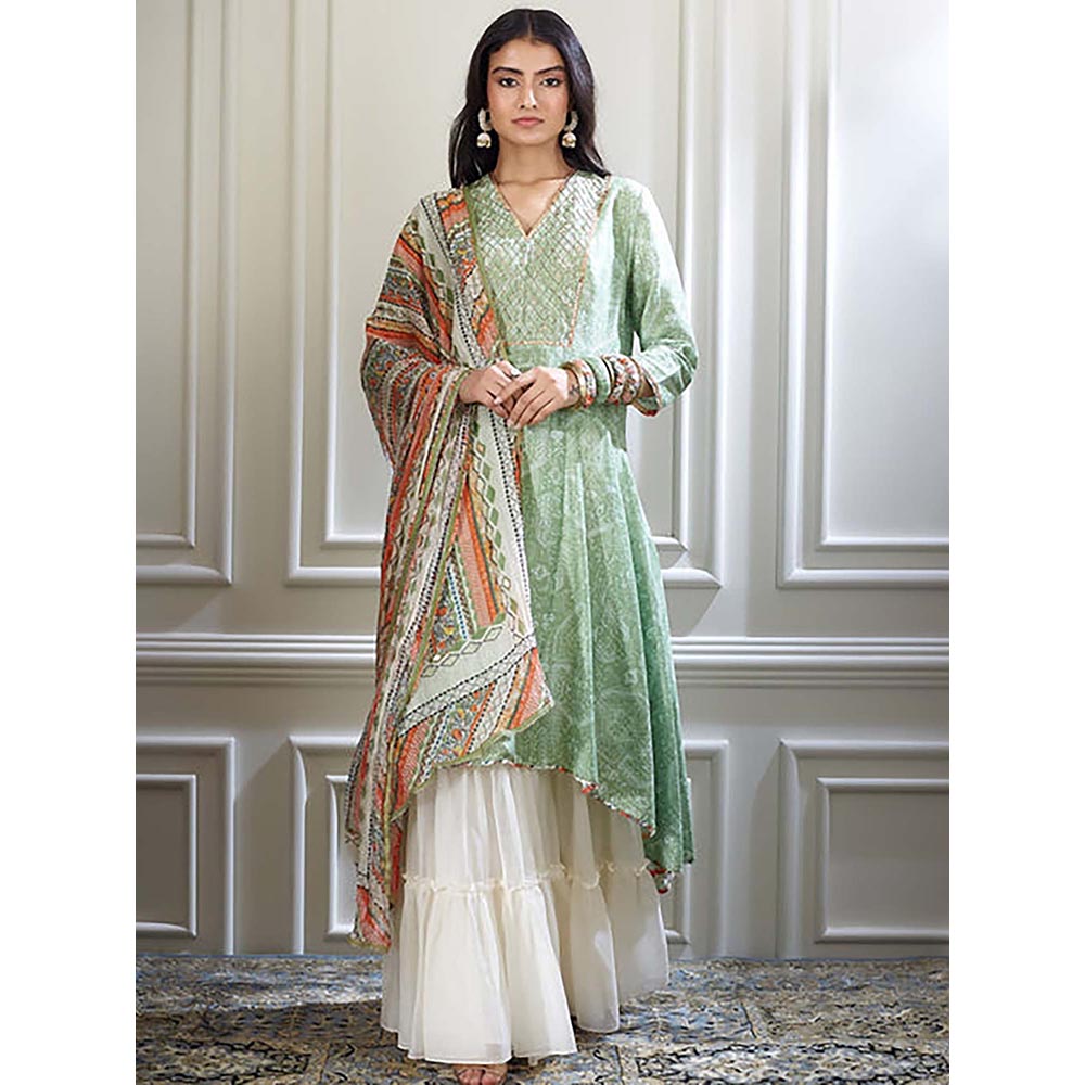 MANDIRA WIRK Women Chanderi Green Kurta with Palazzo