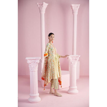 MANDIRA WIRK Women Chanderi Yellow Kurta with Pant and Dupatta