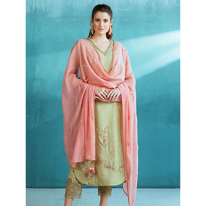MANDIRA WIRK Women Chanderi Green Kurta with Pant and Dupatta