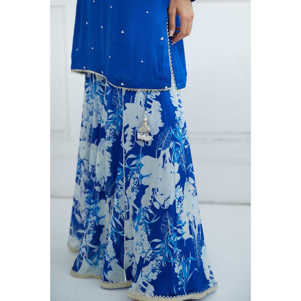 MANDIRA WIRK Women Chiffon Blue Kurta with Sharara