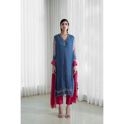 MANDIRA WIRK Women Mulmul Indigo Kurta with Pant and Dupatta
