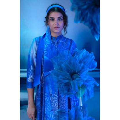 MANDIRA WIRK Women Chanderi Indigo Tunic with Pant