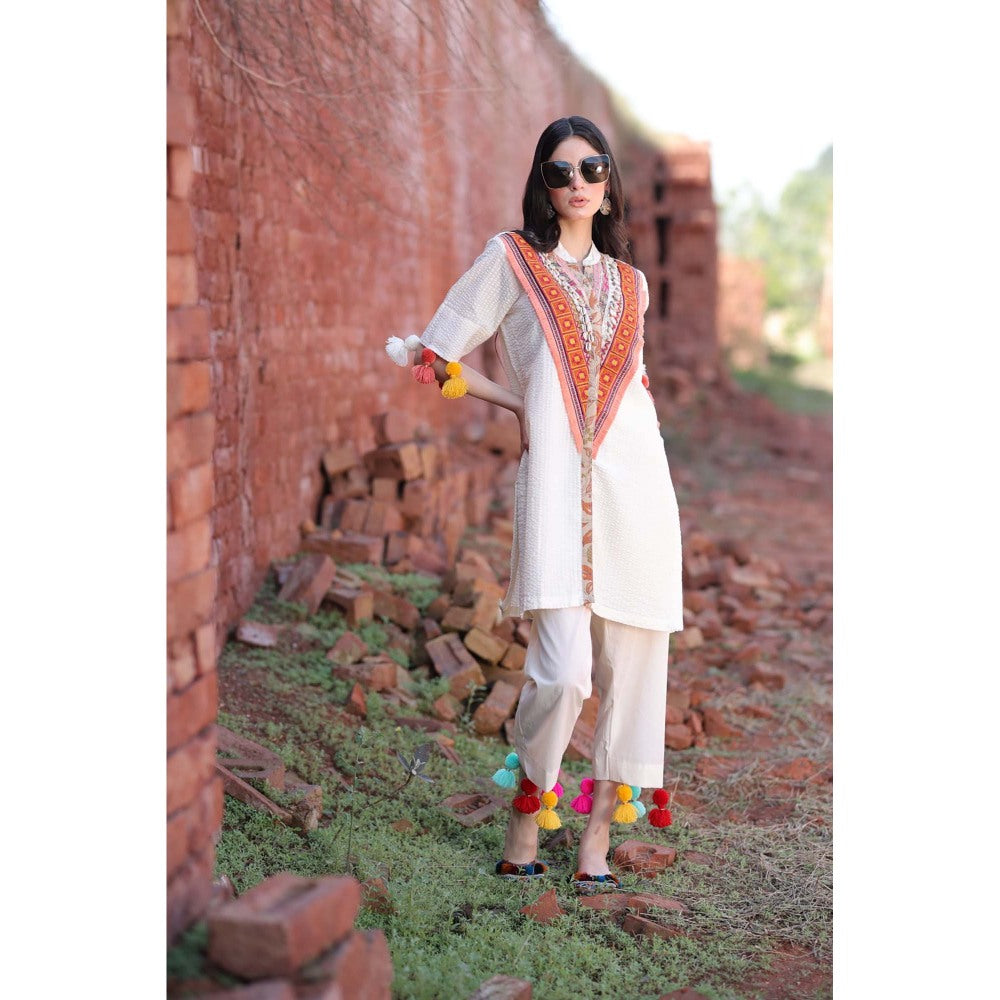 Mani Dua Khanna Embroidered Ivory Kurta with Pant (Set of 2)