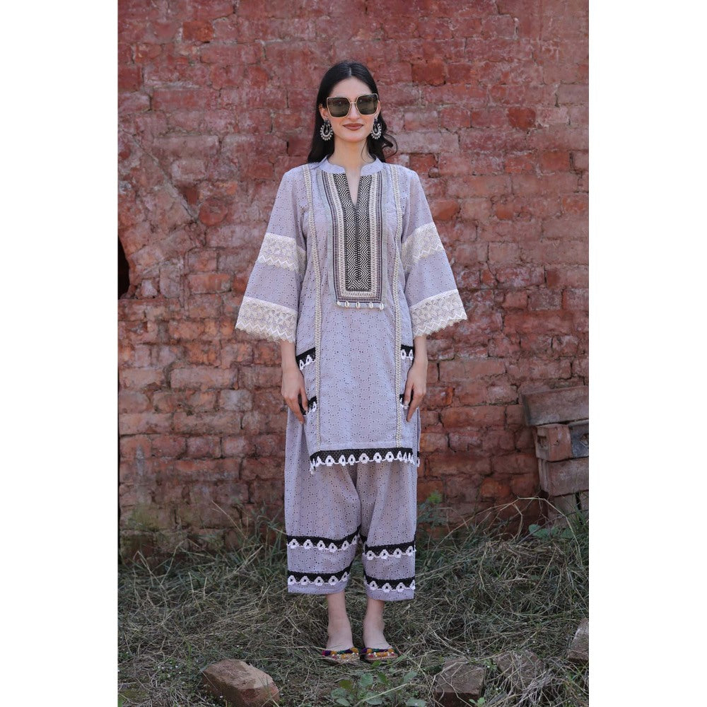 Mani Dua Khanna Lavender Dream Geometric Kurta with Pant (Set of 2)