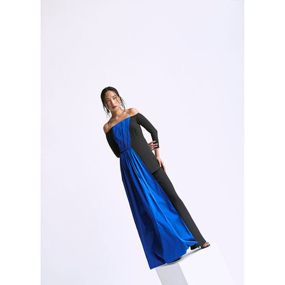 Manika Nanda Blue Draped Contrast Co-Ord (Set of 2)