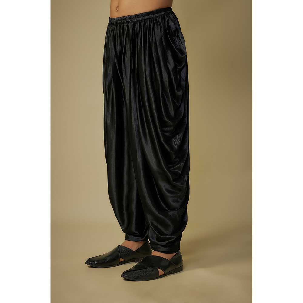 Masumi Mewawalla Black Sequence Kurta (Set of 2)