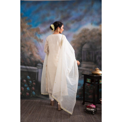 MEESA Asfa Off White Kurta (Set of 3)