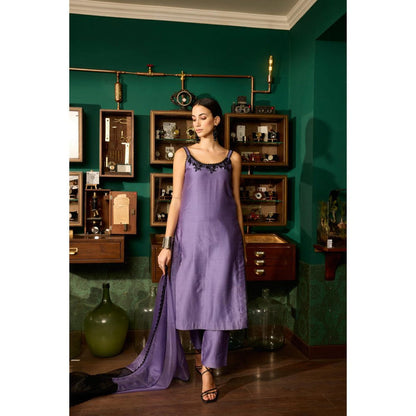 MEESA Purple Embroidered Chanderi Silk Kurta with Pant and Organza Dupatta (Set of 3)