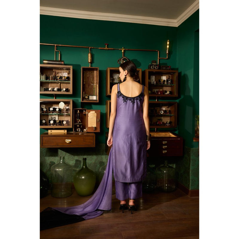 MEESA Purple Embroidered Chanderi Silk Kurta with Pant and Organza Dupatta (Set of 3)