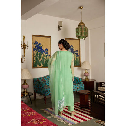 MEESA Green Embroidered Organza Kurta with Pant and Dupatta (Set of 3)