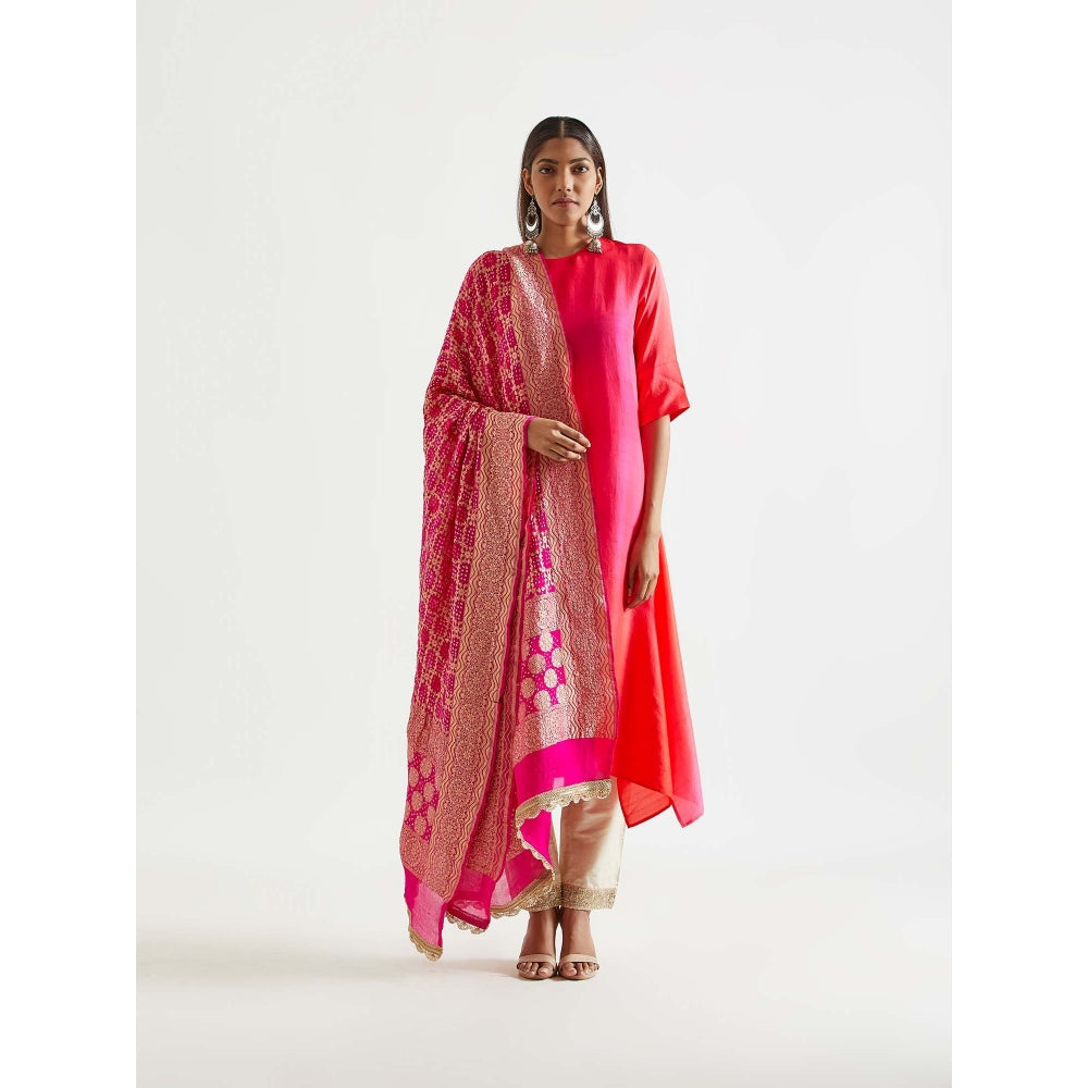 Meghna Panchmatia Red Ombre Kurta with Bandhej Dupatta (Set of 2)
