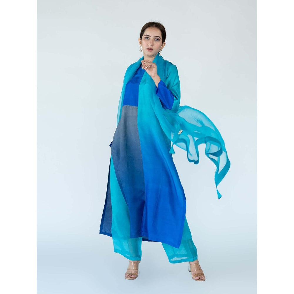 Meghna Panchmatia Blue Ombre Kurta with Pants and Dupatta (Set of 3)