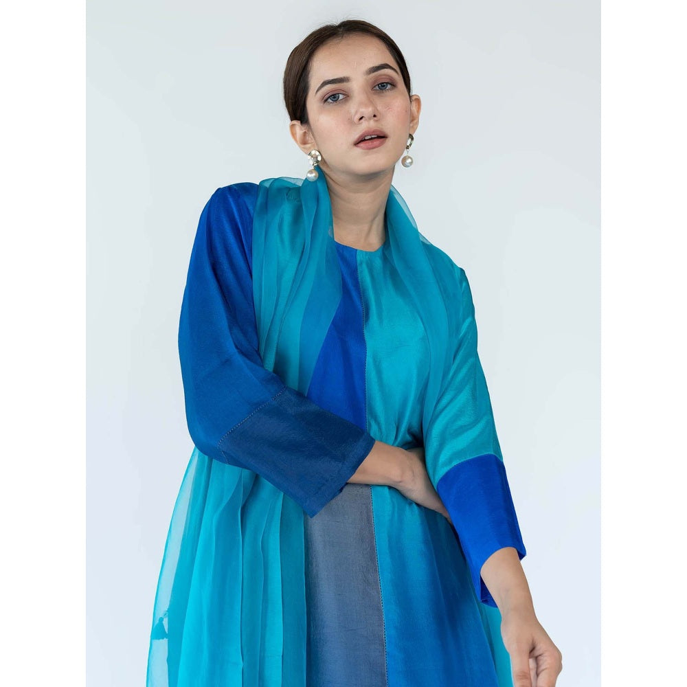 Meghna Panchmatia Blue Ombre Kurta with Pants and Dupatta (Set of 3)