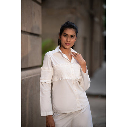 MEHAK MURPANA White Shirt With Elasticated Body