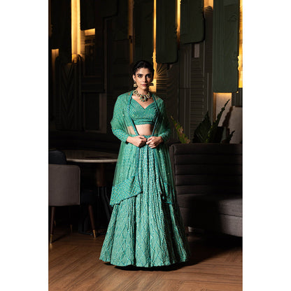 Midushi Bajoria Green Heavy Georgette Lehenga with Hand Embroidery Blouse & Dupatta (Set of 3)