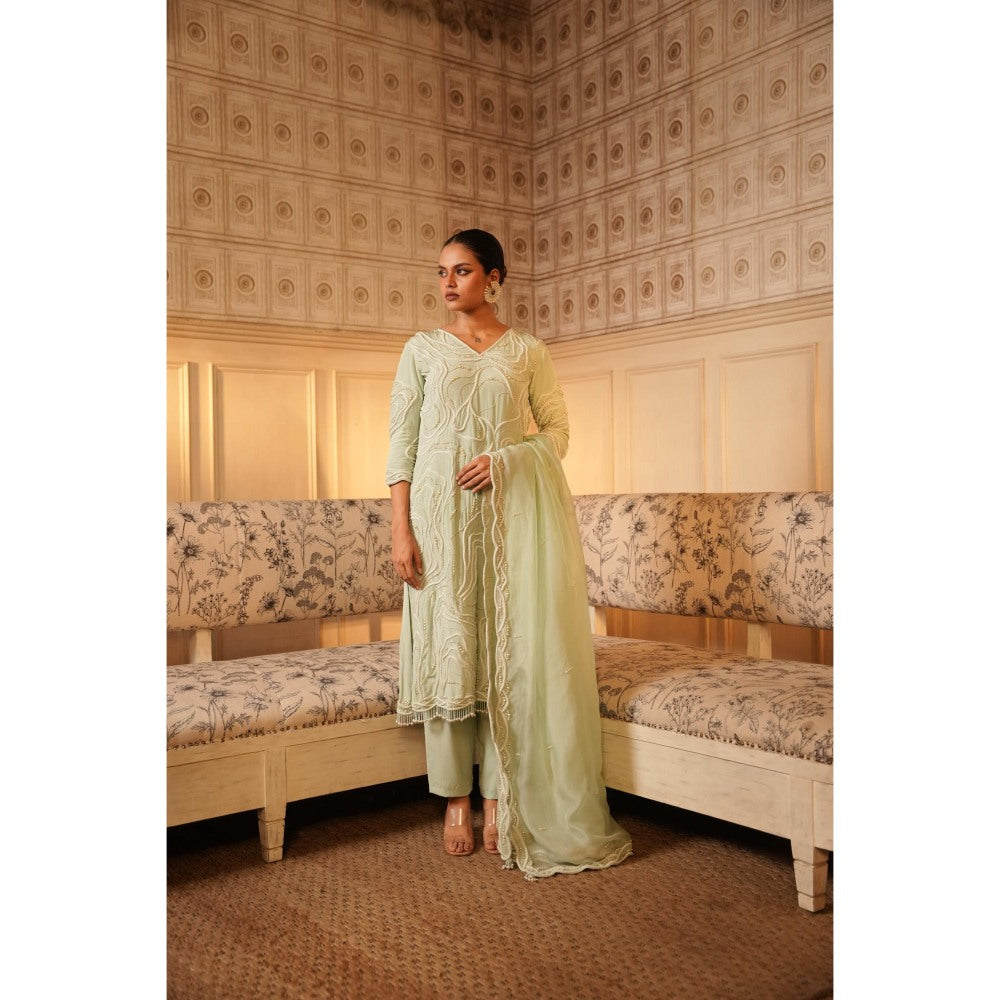 Midushi Bajoria Green Tt Kurta with Pant and Dupatta (Set of 3)