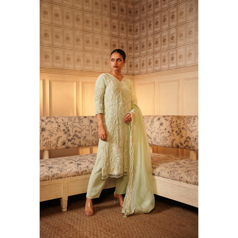 Midushi Bajoria Green Tt Kurta with Pant and Dupatta (Set of 3)