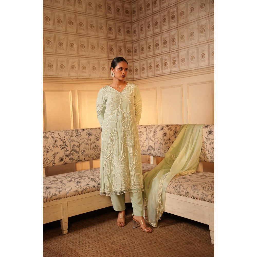 Midushi Bajoria Green Tt Kurta with Pant and Dupatta (Set of 3)