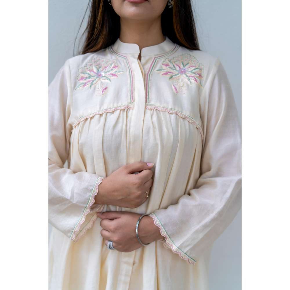 MINSH Silk Frost Cream Co-Ord (Set of 2)