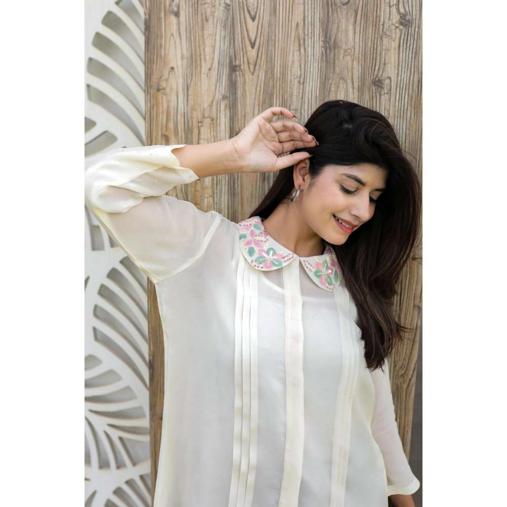 MINSH Moonlight Hue Embroidered Collar Cream Shirt