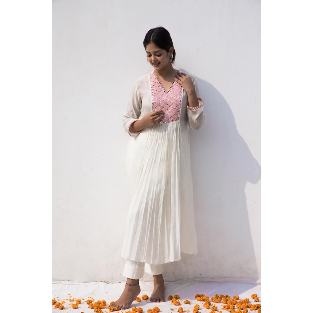 MITHI SUPARI Ivory and Pink Meer Mirror Work Anarkali Kurta with Pant (Set of 2)