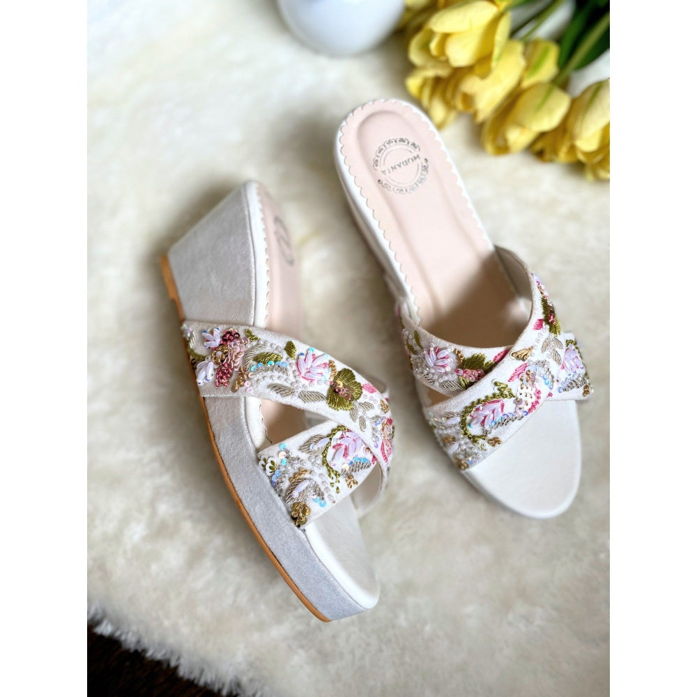 Modanta White Embroidered Wedges