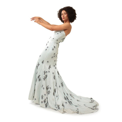 MODO CALDO Blue Beyond Love Gown