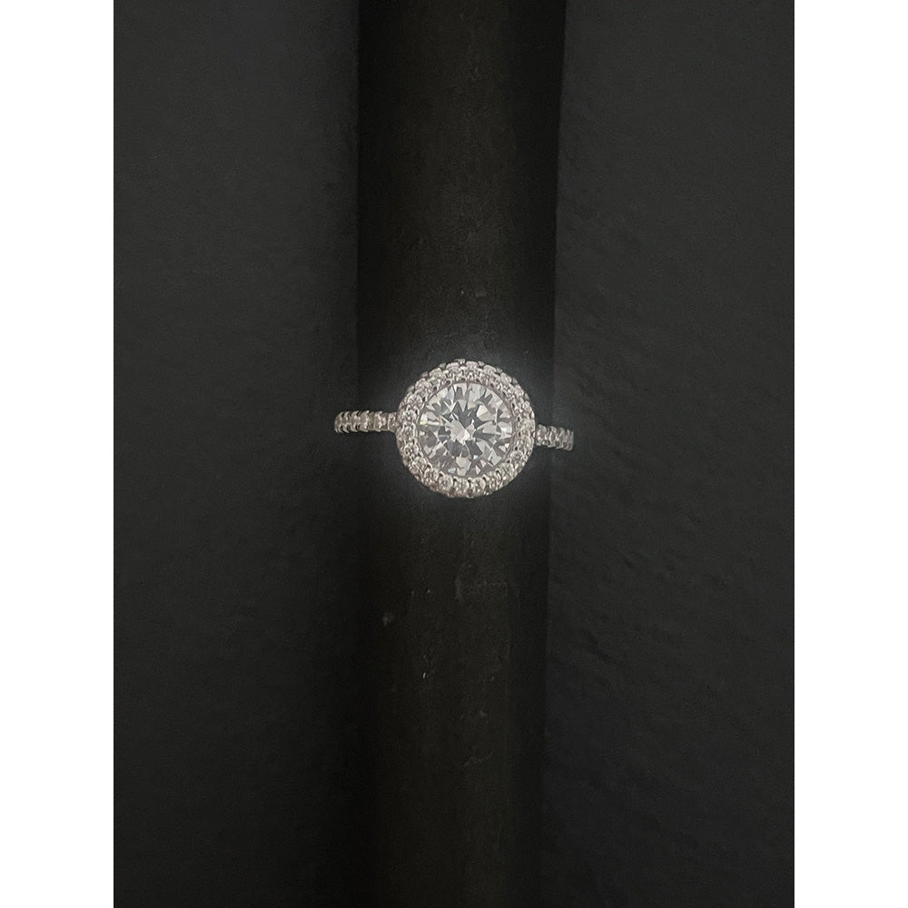 Mon Tresor Eternal Glow Halo Ring - White
