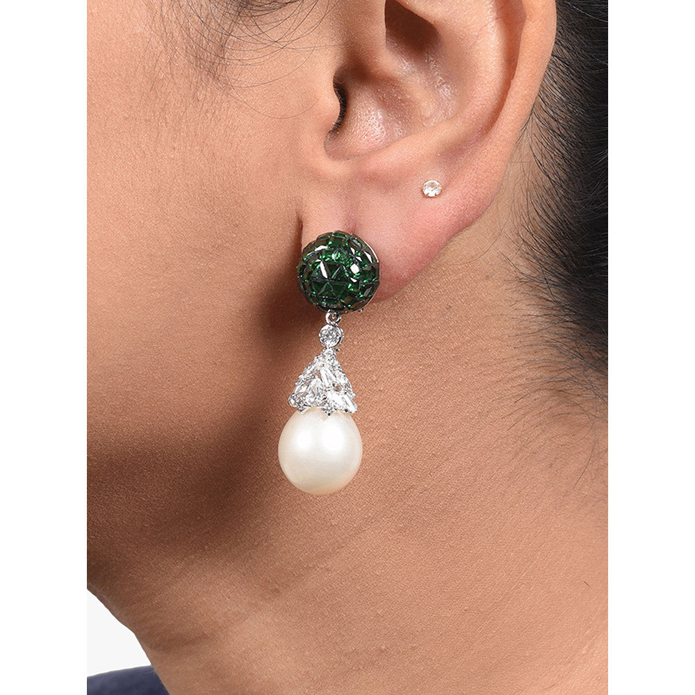 Mon Tresor Emerald Invisible Setting Top With Cultured Pearl Drop Earrings - Ivory