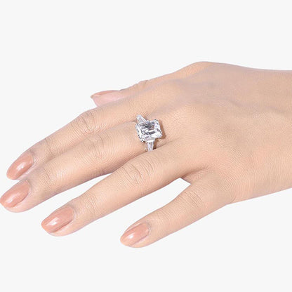 Mon Tresor White Oblong Cushion Cut Diamond with Baguettes Band Ring