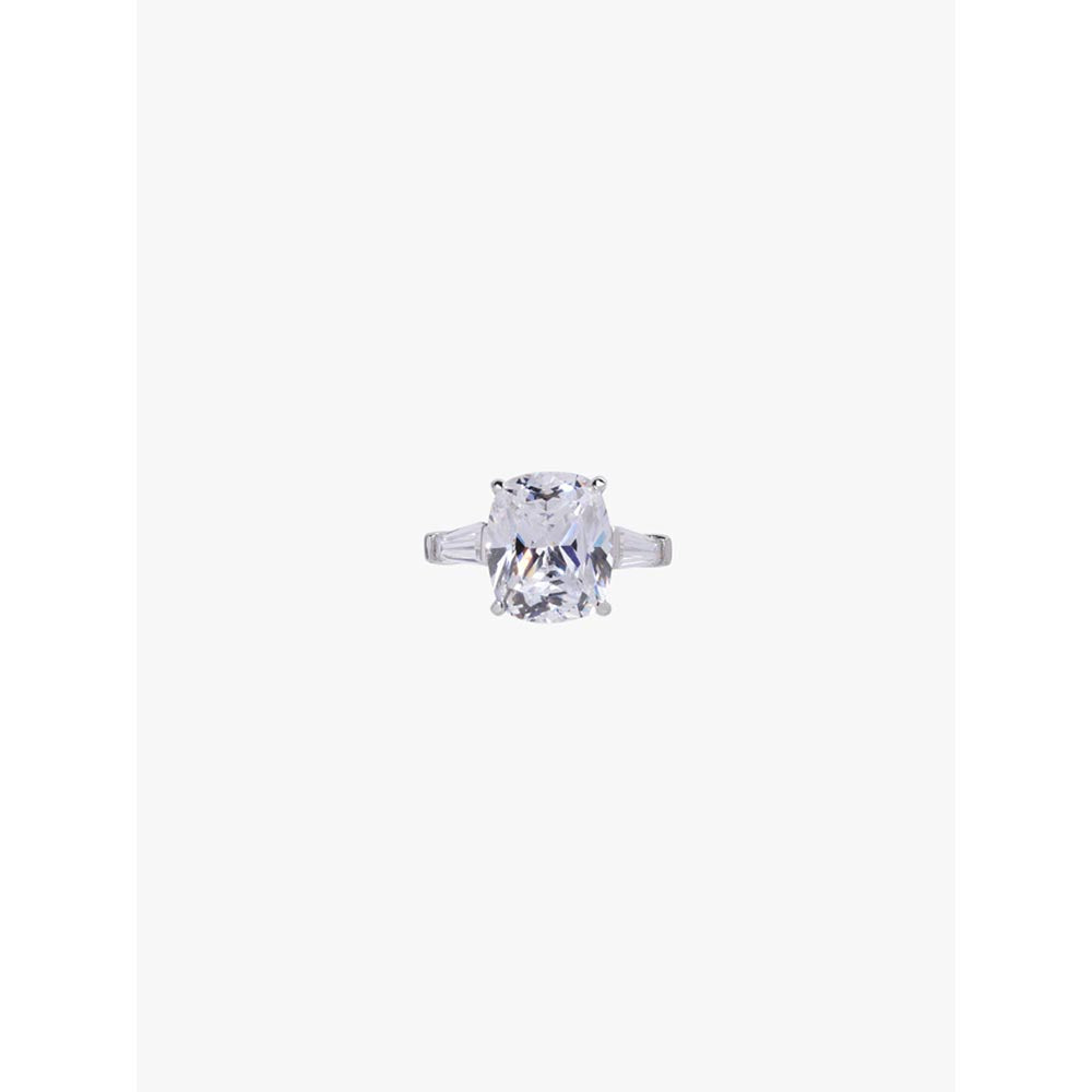 Mon Tresor White Oblong Cushion Cut Diamond with Baguettes Band Ring